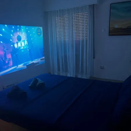 Hostel Seaview With Share Some Place